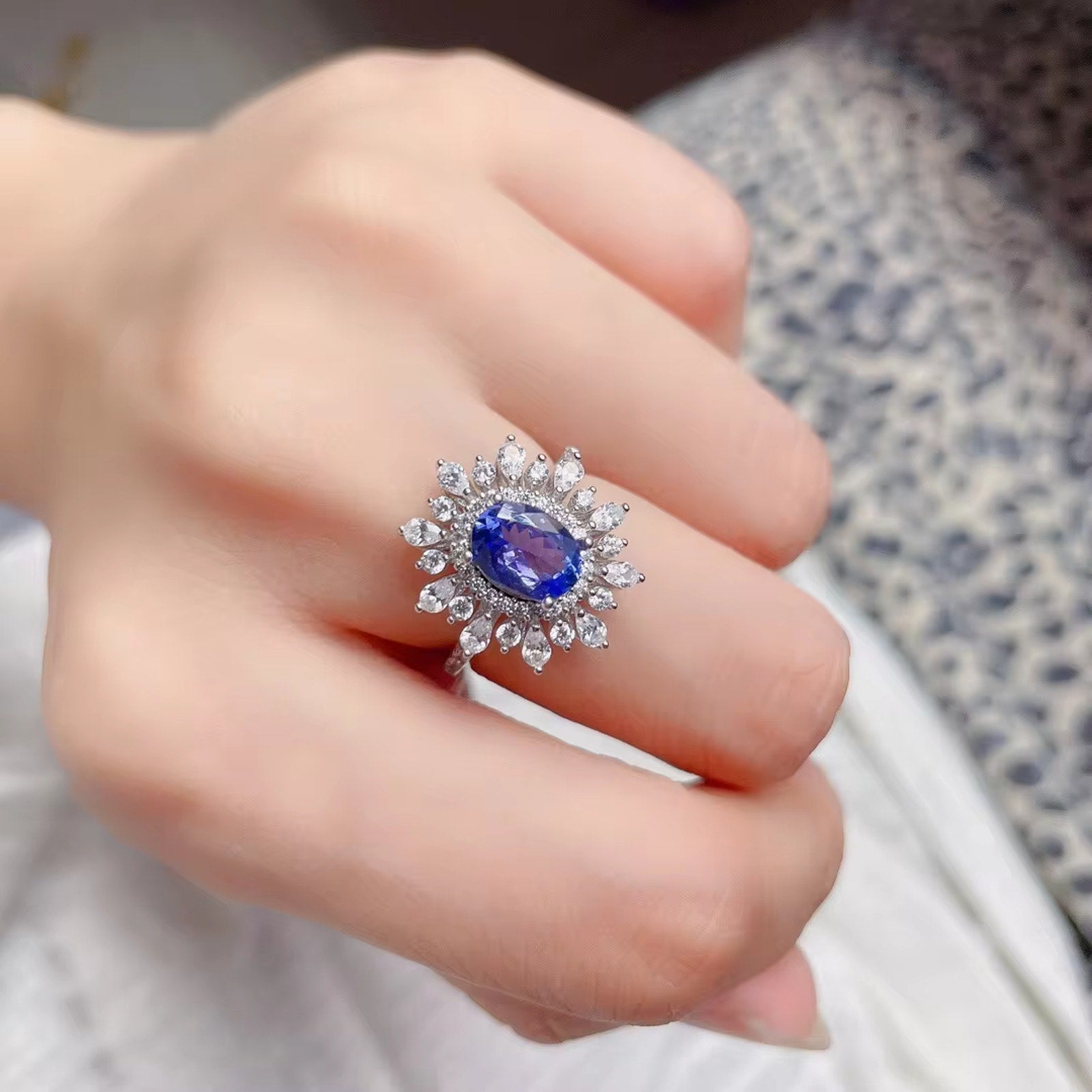 Tanzanite Ring, Natural Tanzanite Cluster Ring, Purple Tanzanite Ring 6x8mm