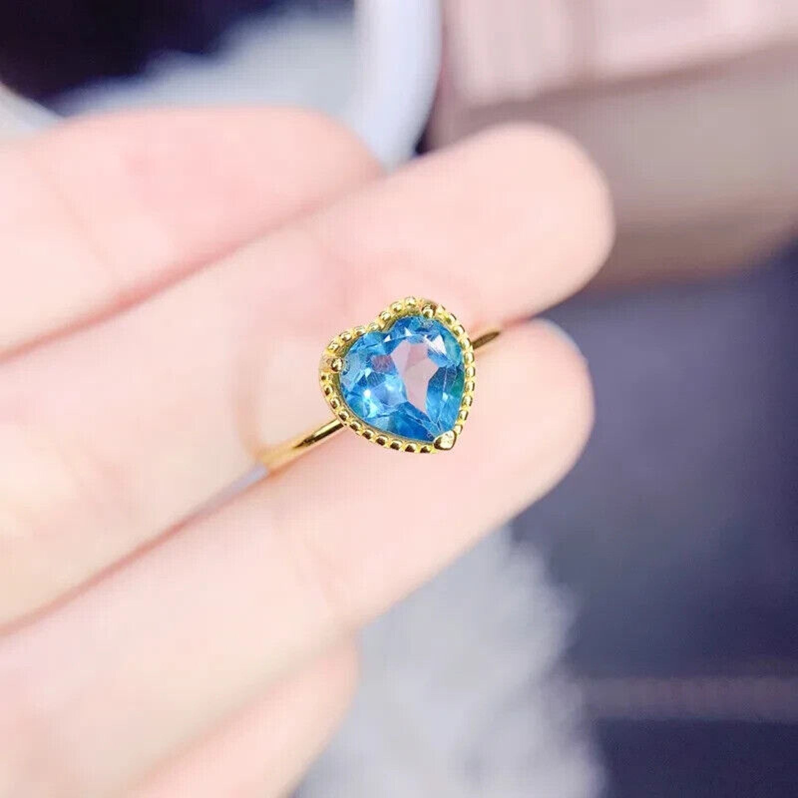 Swiss Blue Topaz Gemstone Heart Ring 7mm