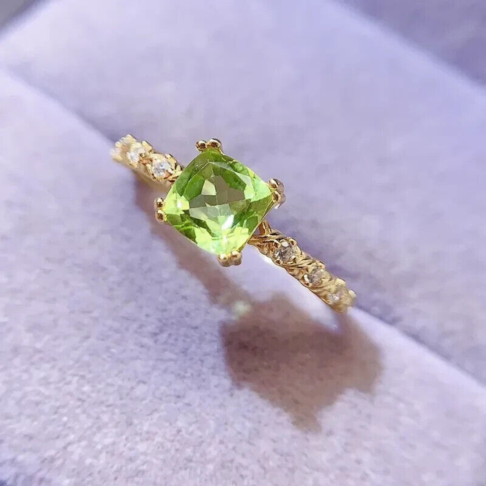 Natural Peridot Cushion Cut Gemstone Ring 6mm, August Birthstone Peridot Ring