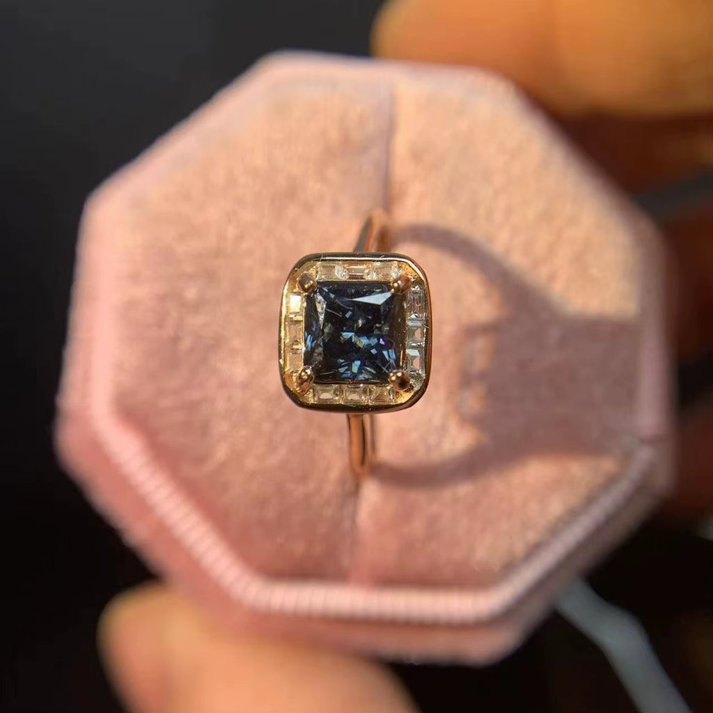 VVS1 1CT Asscher Cut Gray Moissanite Ring 5.5mm