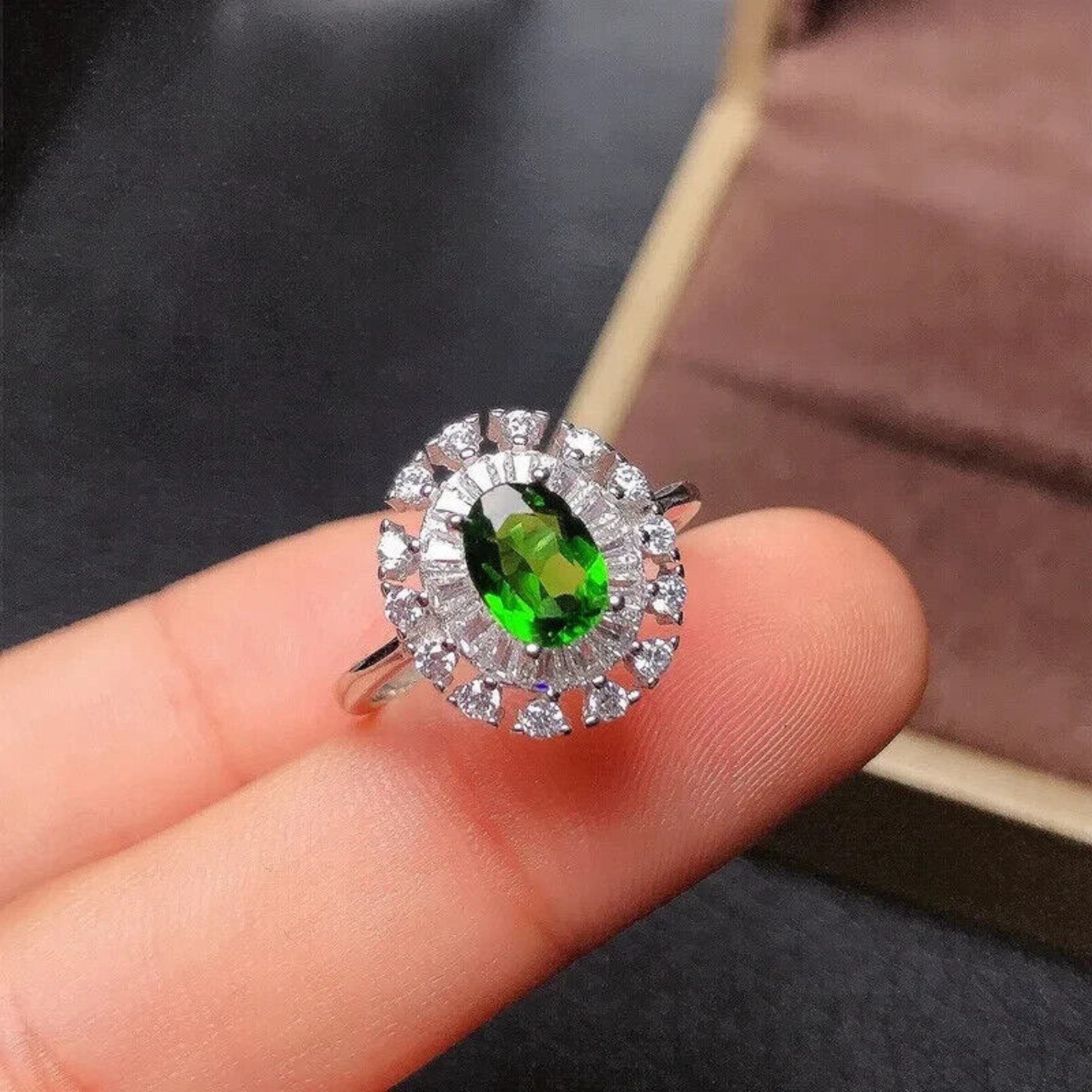 Women's Chrome Diopside Cocktail Ring, Natural Chrome Diopside Ring