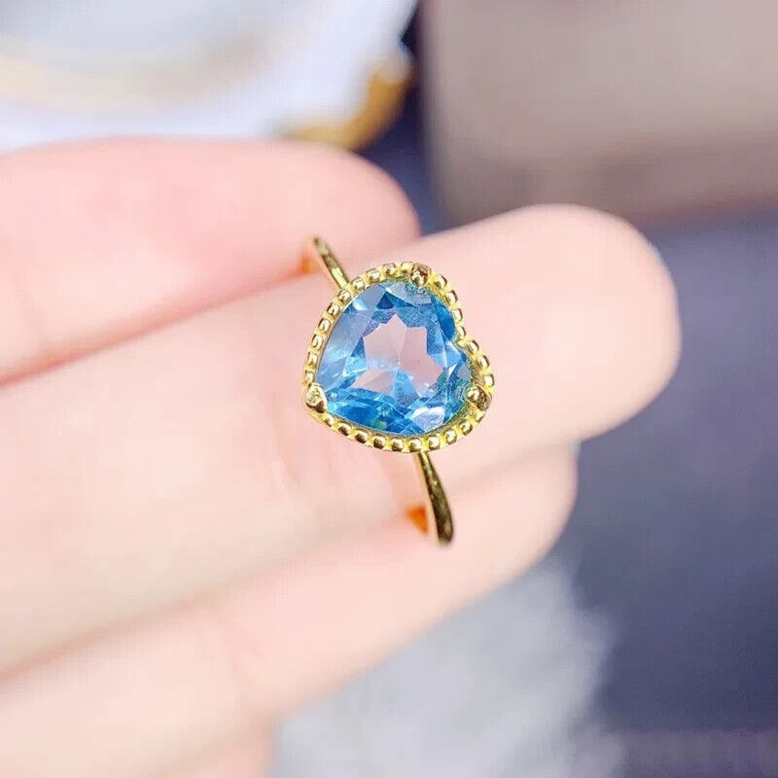 Swiss Blue Topaz Gemstone Heart Ring 7mm