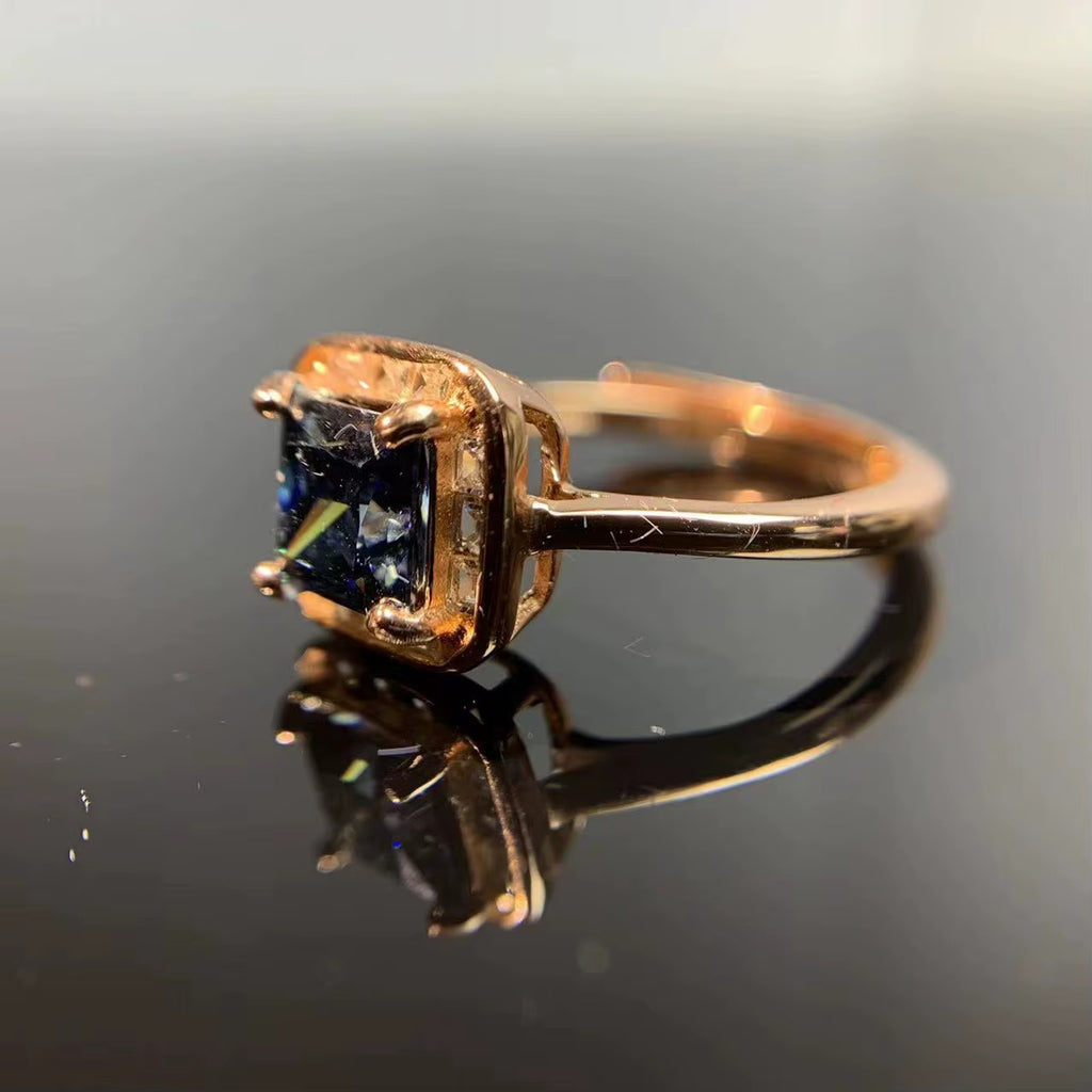 VVS1 1CT Asscher Cut Gray Moissanite Ring 5.5mm