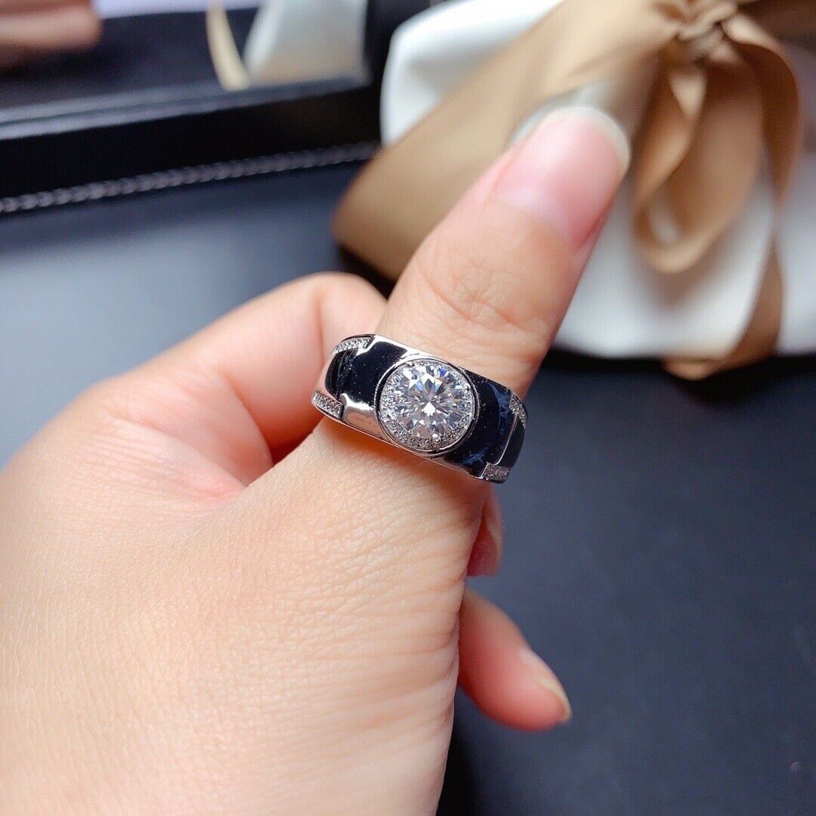 VVS1 2 CT Mens Moissanite Ring, Round Brilliant Cut D Color Moissanite