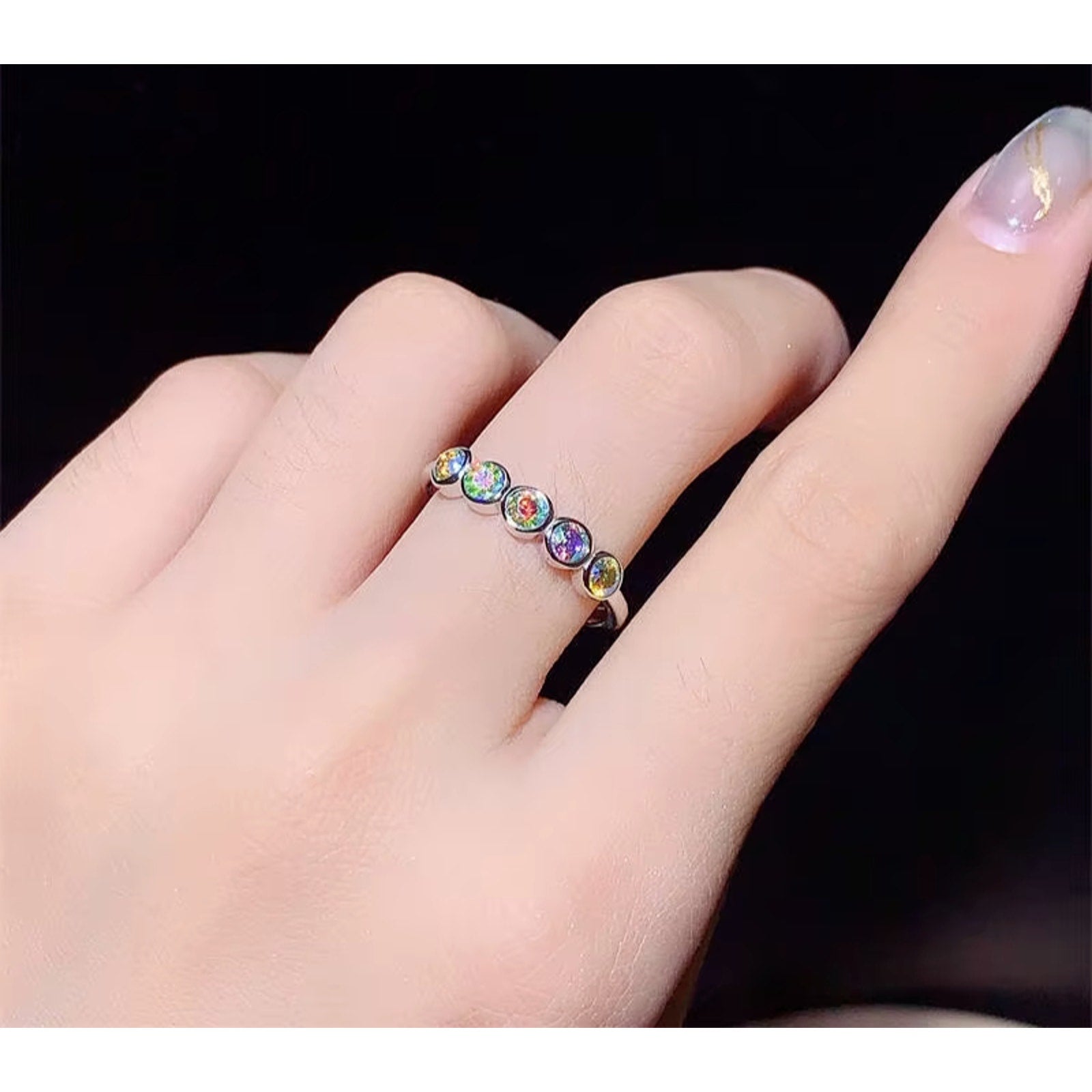 VVS1 Iradescent Rainbow Moissanite Band Ring 3mm