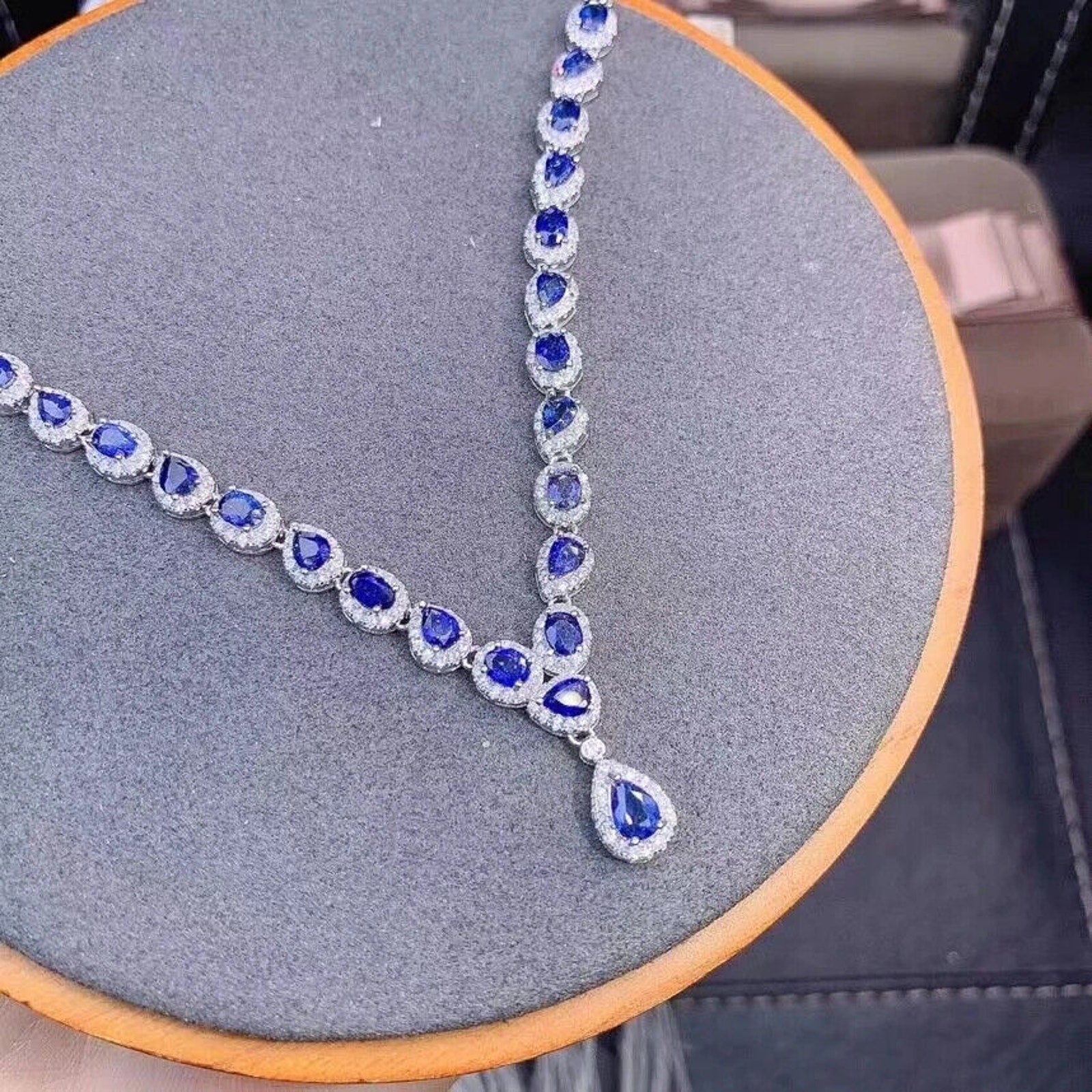 Natural Sri Lanka Sapphire Collar Necklace – Dainty Statement Sapphire Necklace