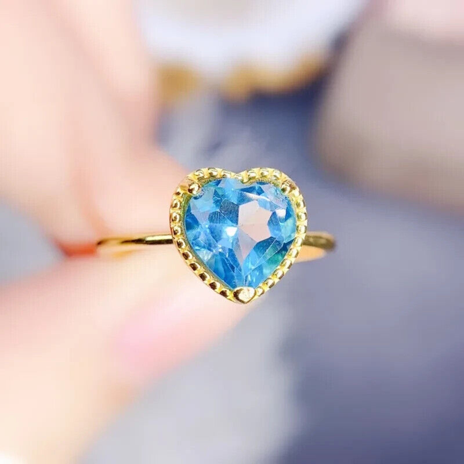 Swiss Blue Topaz Gemstone Heart Ring 7mm