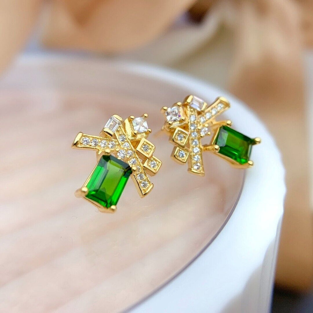 Natural Chrome Diopside Stud Earrings VVS Grade 925 Sterling Silver 4x6mm