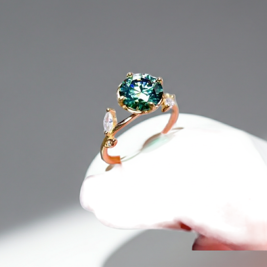 VVS1 2 CT Green Moissanite Ring 8mm