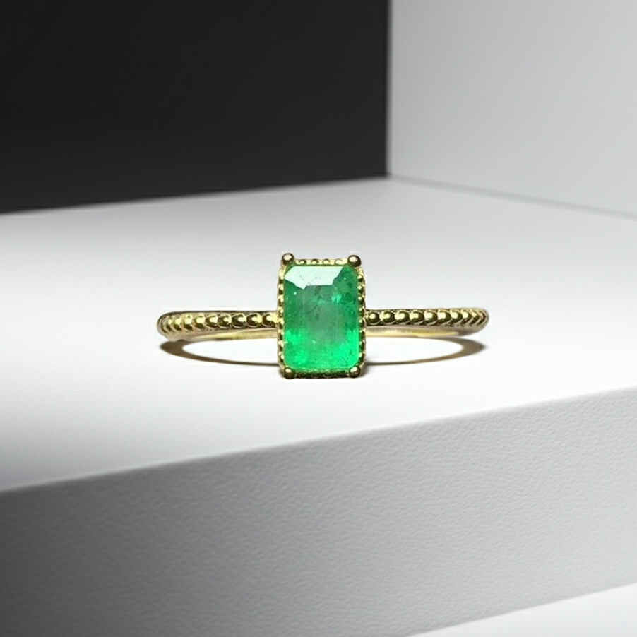 Colombian Emerald Ring 4x6mm 925 Sterling Silver Emerald Ring