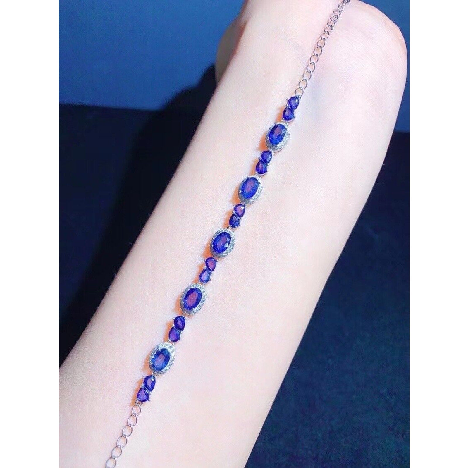 Bright Blue Sapphire Tennis Bracelet in 925 Sterling Silver – Custom Made