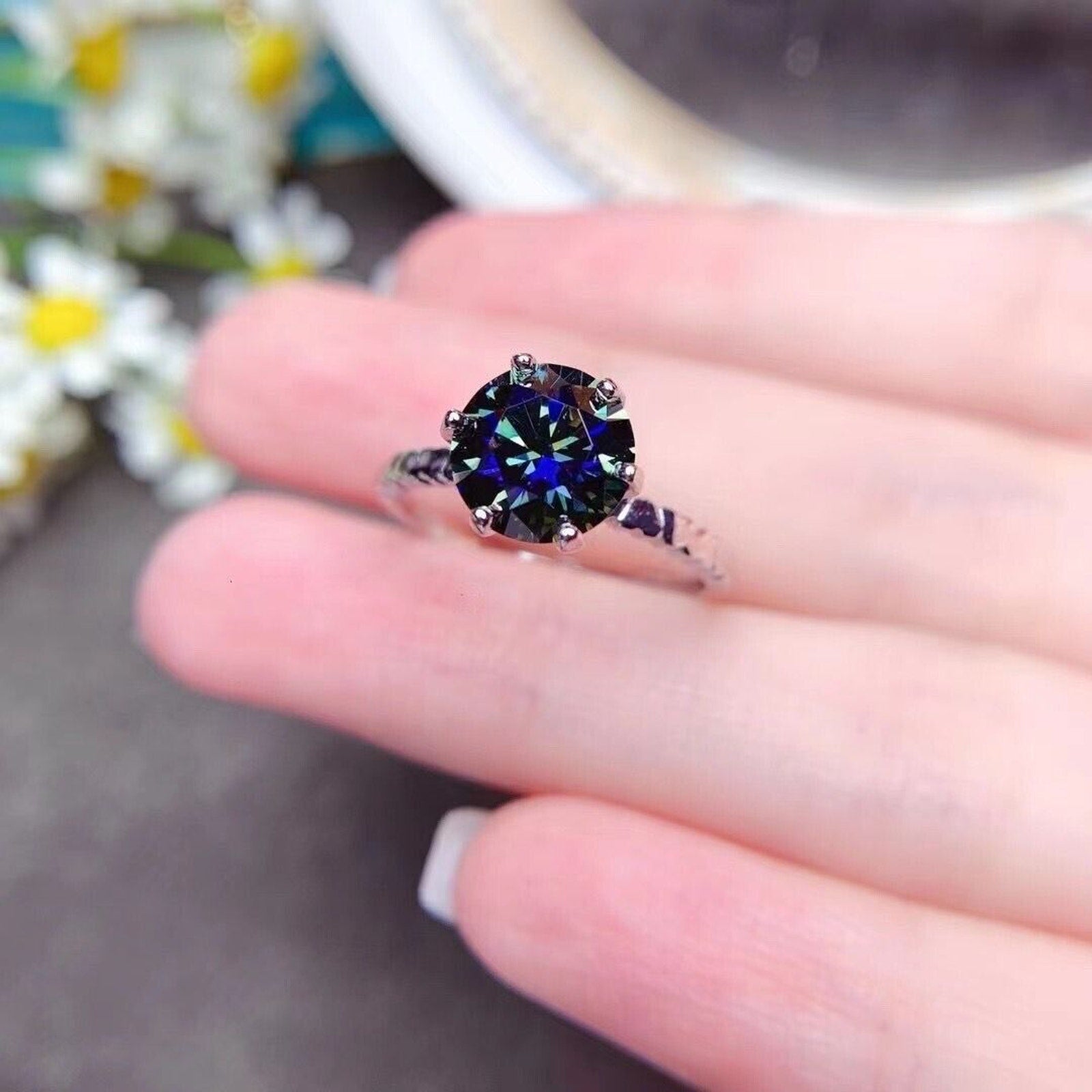 VVS1 2 CT Round Brilliant Cut Dark Blue Moissanite Ring