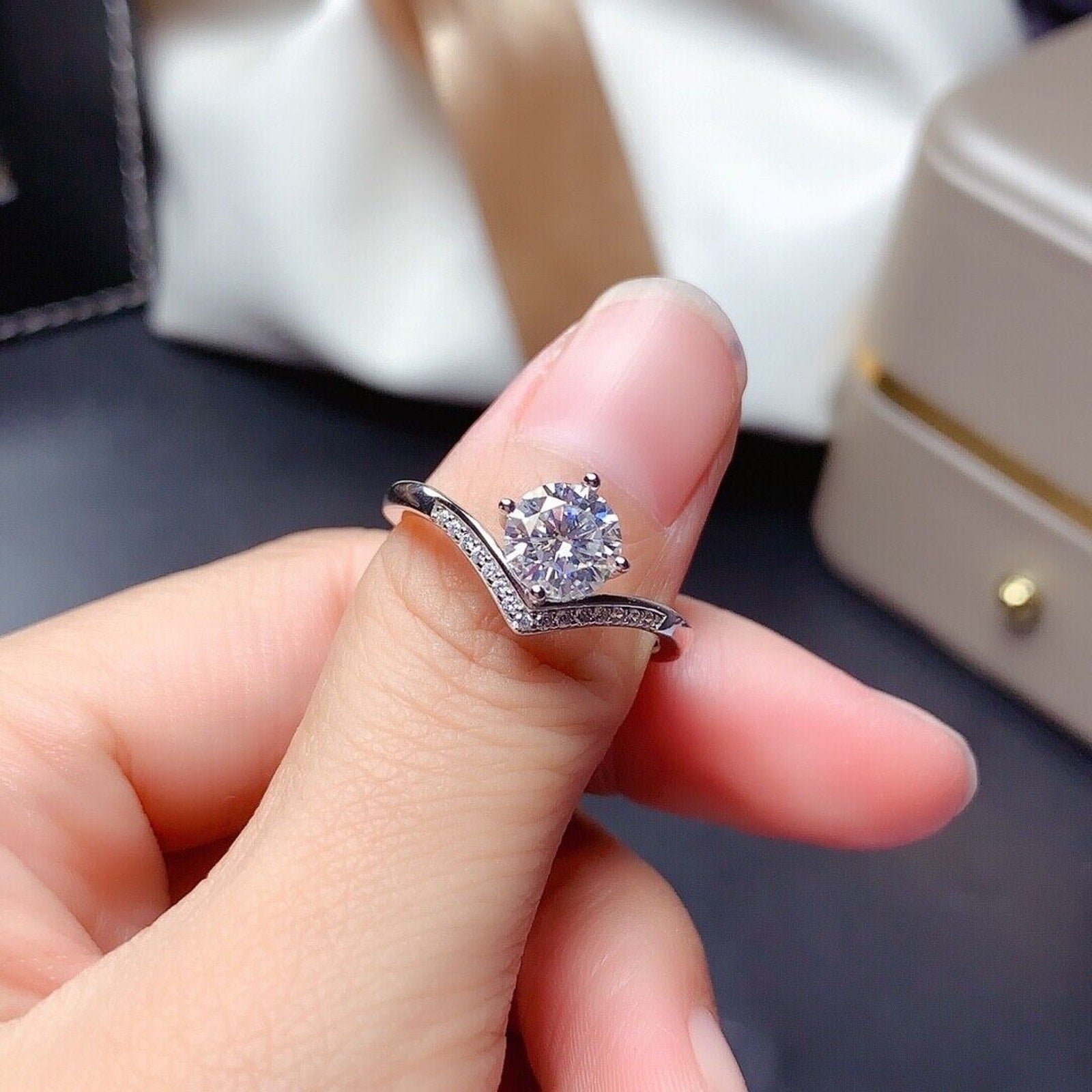 1 Carat D Color Moissanite Engagement Ring Platinum Plated 6.5mm