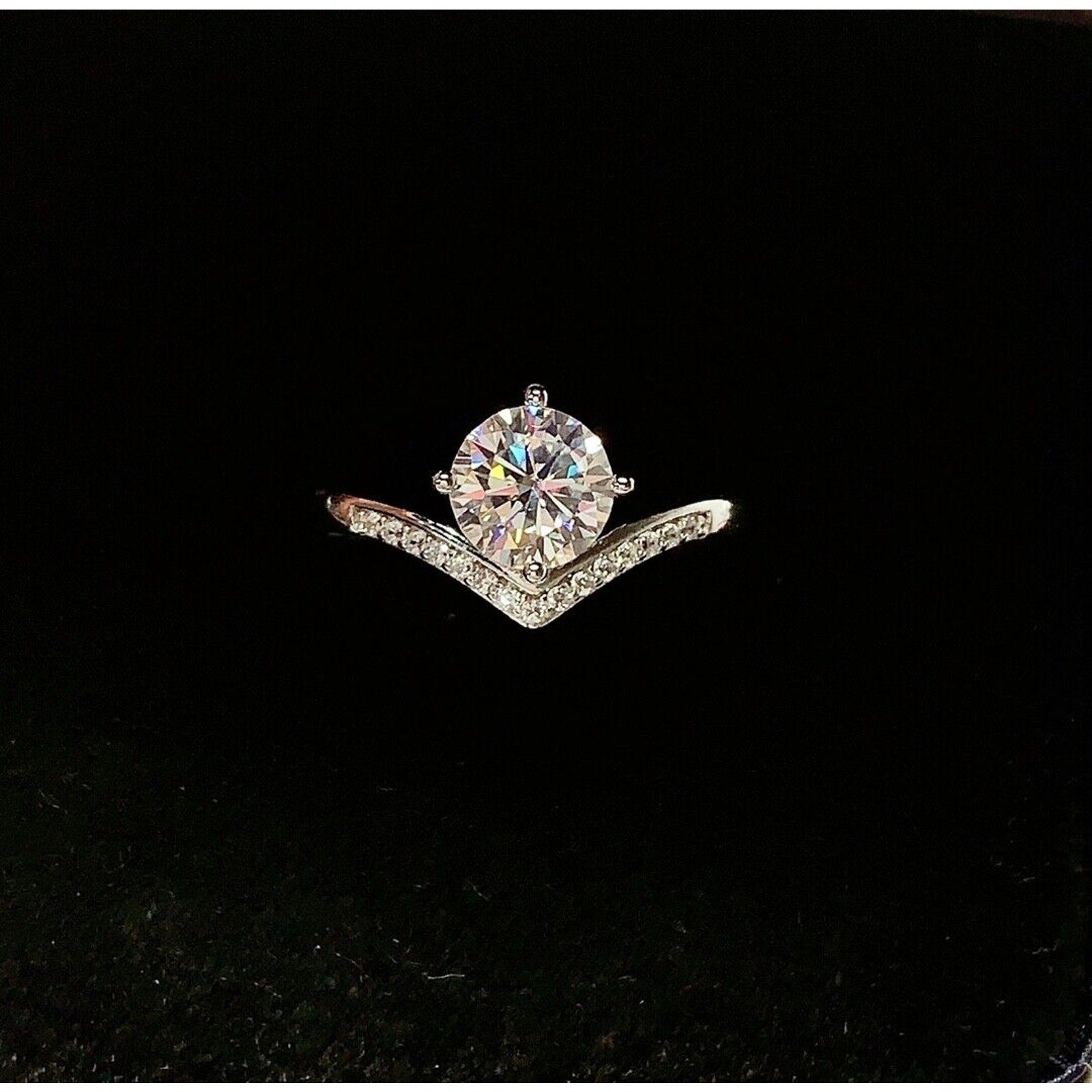 1 Carat D Color Moissanite Engagement Ring Platinum Plated 6.5mm
