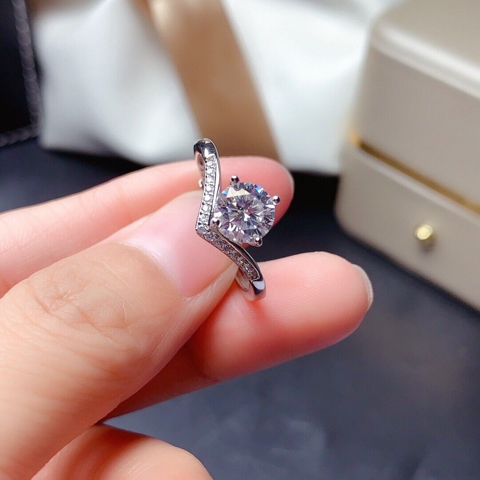 1 Carat D Color Moissanite Engagement Ring Platinum Plated 6.5mm