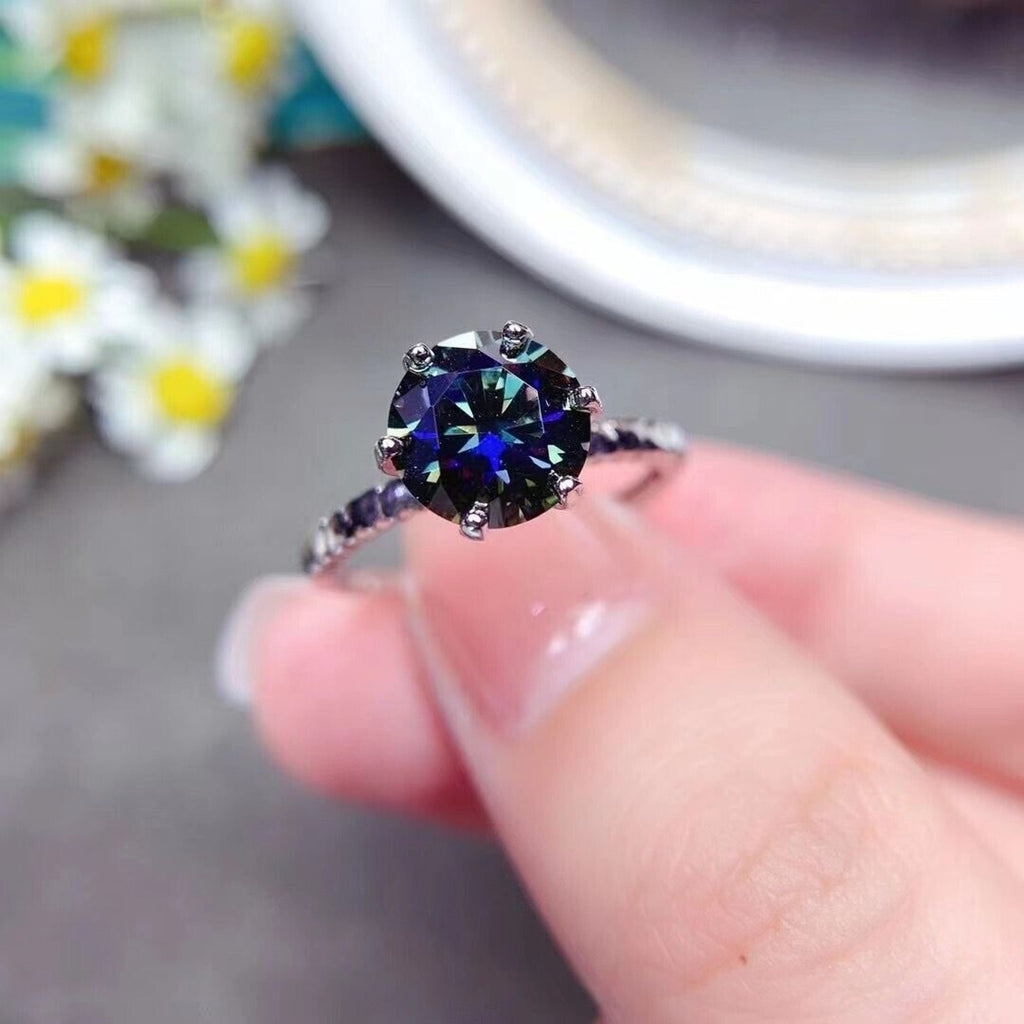 VVS1 2 CT Round Brilliant Cut Dark Blue Moissanite Ring