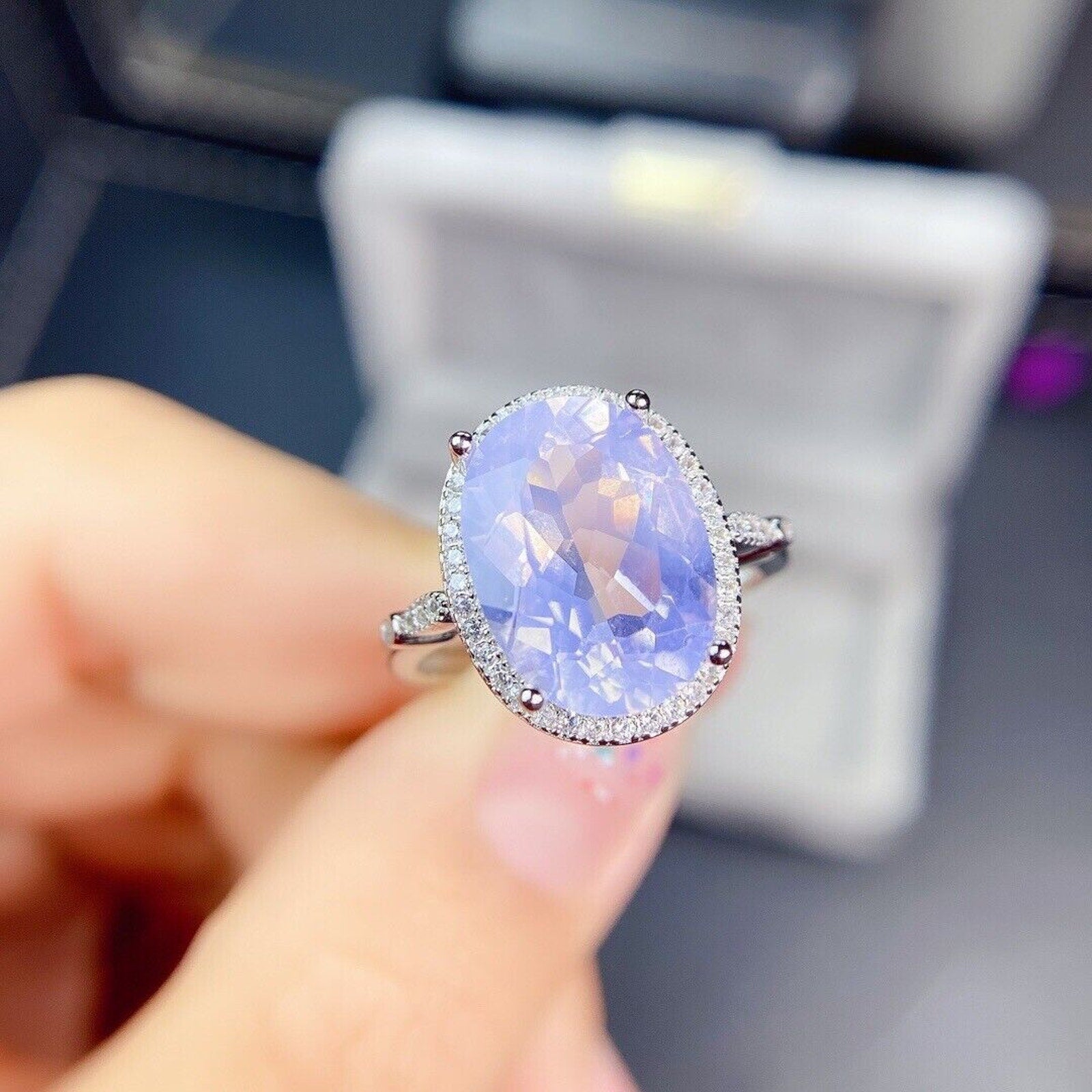 10x14 Lavender Amethyst Ring, Oval Cut Large Amethyst Ring Lavender Purple