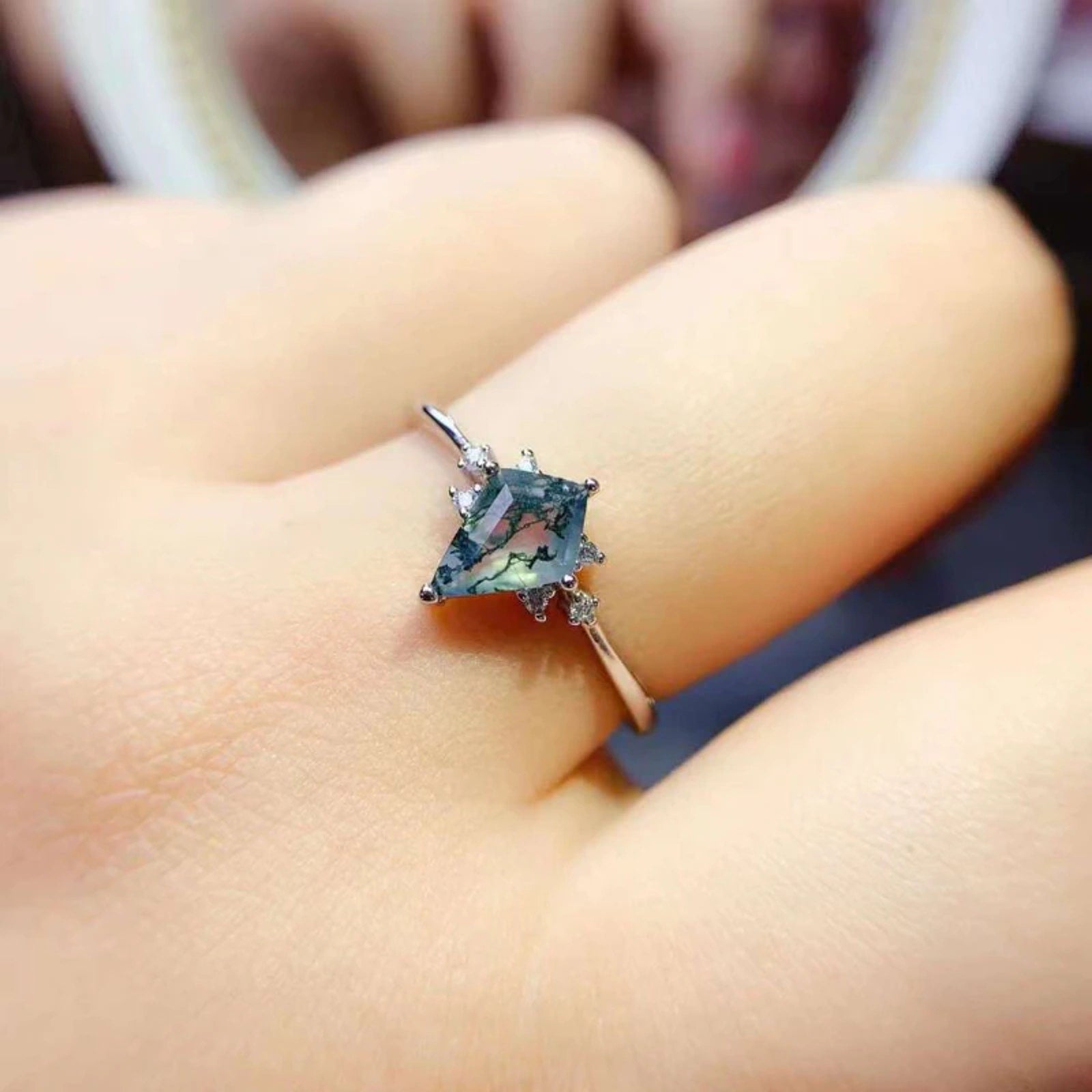 Kite Shape Moss Agate Ring 6x8mm Platinum Plated Silver