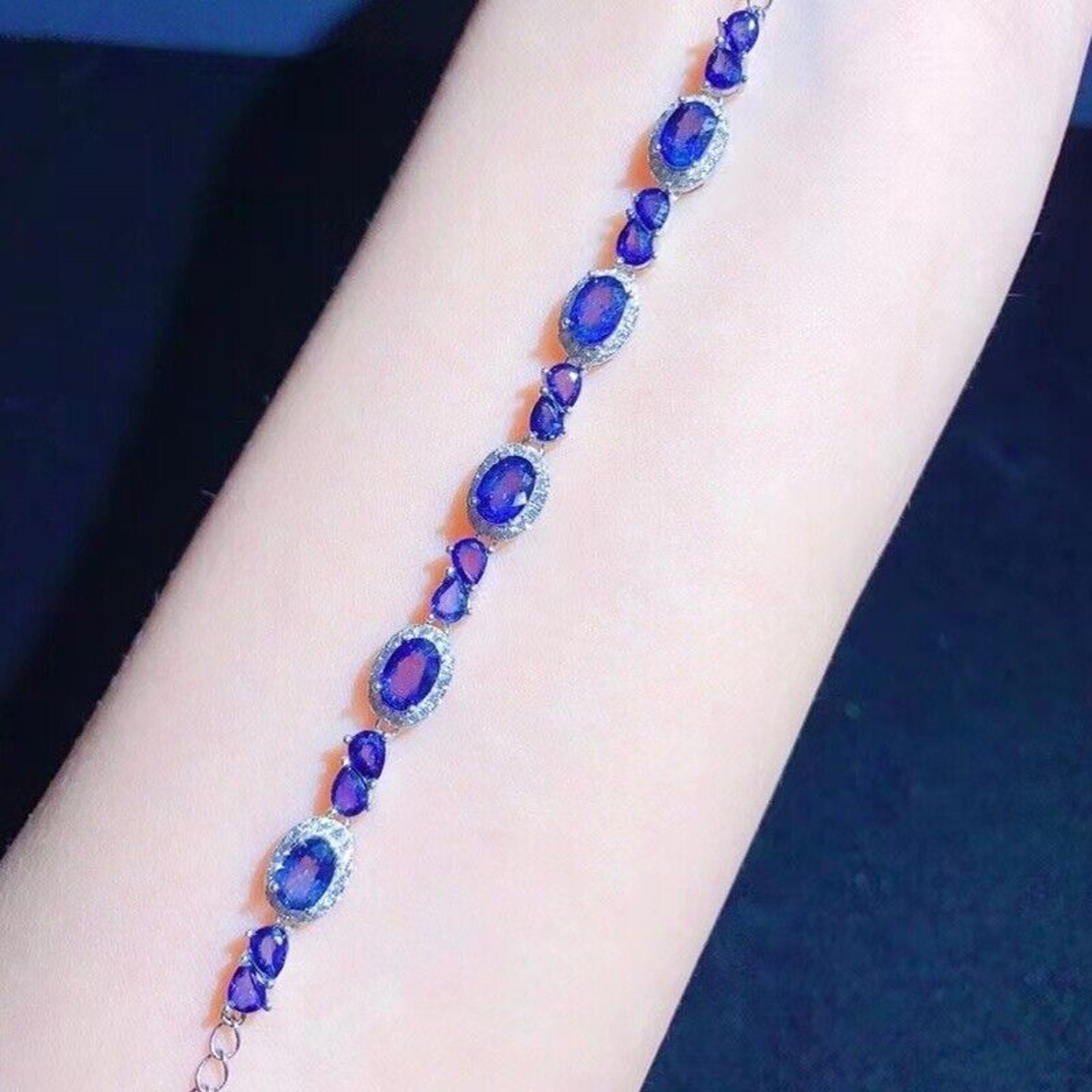 Bright Blue Sapphire Tennis Bracelet in 925 Sterling Silver – Custom Made