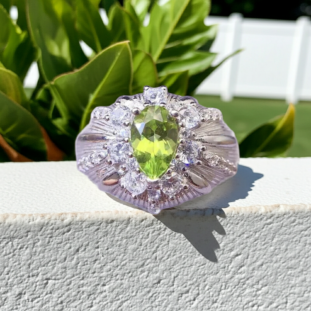 Natural Peridot Gemstone Ring 5x8mm 1CT, Peridot Statement Ring Sterling Silver